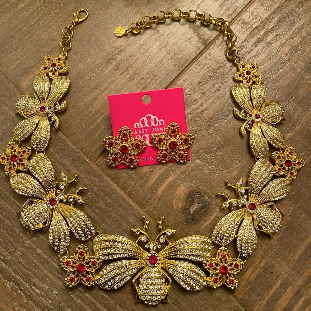 Kibibi Cystal Set by Sassy Jones